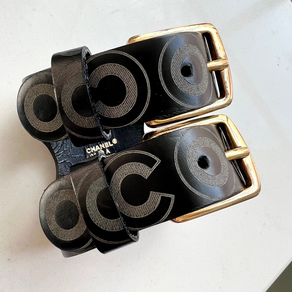 Vintage Chanel F/W 2001 COCO Leather Double Buckle Cuff Bracelet
